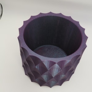 Plant pot