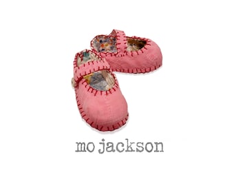 baby mary janes created out of pink antique quilt aka baby shoes