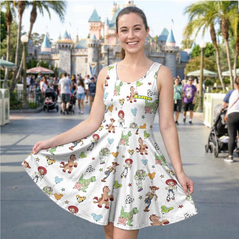 Abito da pattinatrice Disney Toy Story con palloncini personalizzabile, abito personalizzato di Woody Buzz di Toy Story, abito per il Pixar Fest, abito per il costume di RunDisney di Andy's Room immagine 3