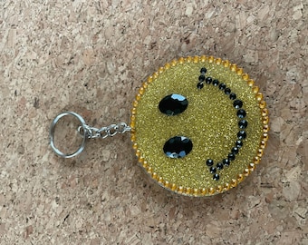 Smiley face keychain