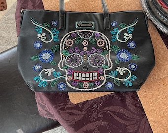 Bolsa de ombro Loungefly personalizada com strass para o Dia dos Mortos
