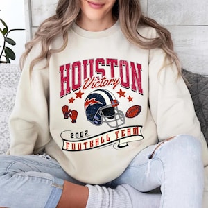 Vintage Houston Football Crewneck T-Shirt: Game Day Style