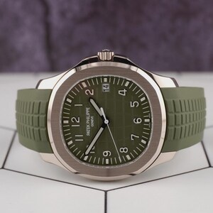 Patek Philippe Aquanaut Jumbo 18K White Gold Khaki Green Men's Watch 5168G-010