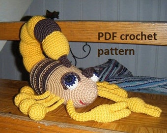 Great Big Scorpion - crochet pattern PDF