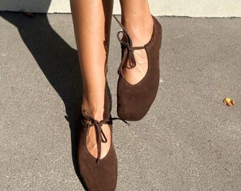 Barefoot Suede Mary Jane Flats for Women, Square Toe Ballet Shoes with Ties, Soft Minimalist Everyday Footwear