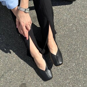 Sapatilhas de couro com bico quadrado, sapatilhas femininas sem fecho, sapatilhas minimalistas confortáveis, calçado elegante para o dia a dia. imagem 7
