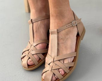 Leather Closed Toe Strap Sandals, Women's Handmade Fisherman Sandals, Flat Sandals, Comfortable Summer Footwear for Her