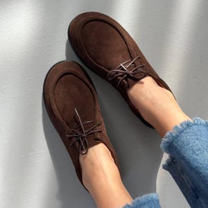 Barefoot Brown Suede Lace-Up Loafers for Women, Round Toe Leather Shoes, Classic Loafers, Comfortable Casual Shoes for Everyday Wear Brown