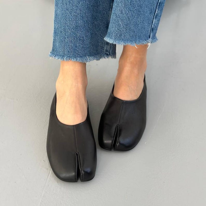 Black leather tabi shoes