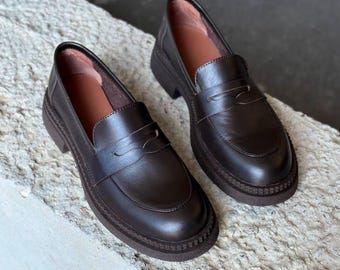 Leather Penny Loafers, Women's Chunky Lug Sole Slip Ons, Minimalist Dark Academia Shoes, Comfortable Platform Flats, Handmade Everyday Shoes