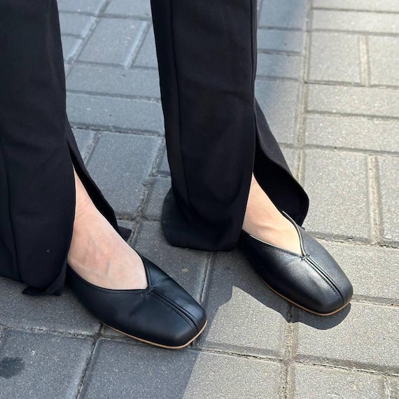 Leather Ballet Flats with Square Toe, Women’s Flat Slip-On Shoes, Comfortable Minimalist Ballerinas, Everyday Elegant Footwear