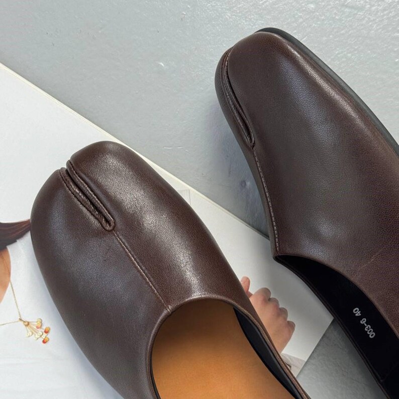 Zapatos Tabi de Leche, Zapatos Planos con Puntera Abierta, Zapatos Tabi de Cuero para Mujer, Zapatos Descalzos, Zapatos Mediados, Zapatos de Estilo Vintage imagen 12