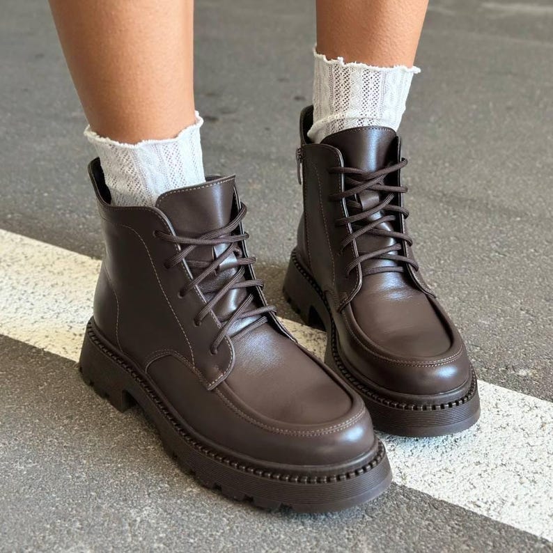 Chunky Platform Leather Ankle Boots, Wide Fit Lace-Up Women’s Shoes with Fleece Lining, Warm Demi-Season Footwear image 2