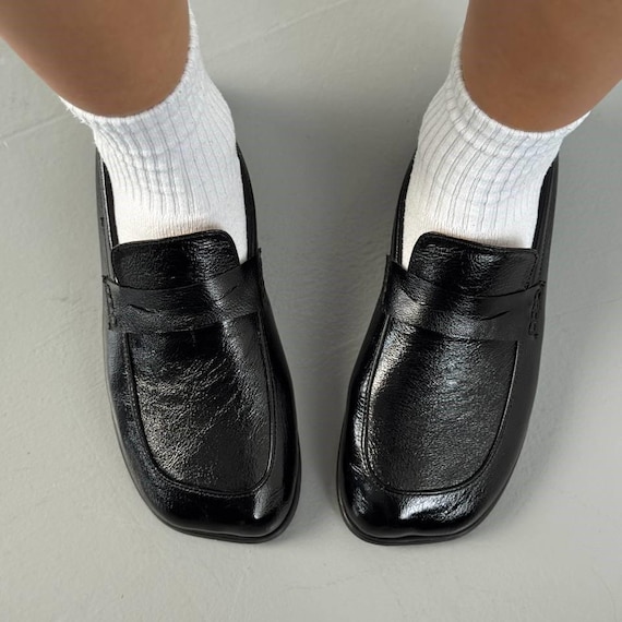 Women's Wide Toe Penny Loafers, Classic Black Leather Slip-On Shoes, Comfortable Casual & Office Footwear for Her