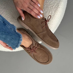 Wide Fit Anatomical Suede Loafers for Women, Barefoot Brown Lace-Up Shoes, Comfortable Natural Leather Flats, Soft Sole Casual Footwear