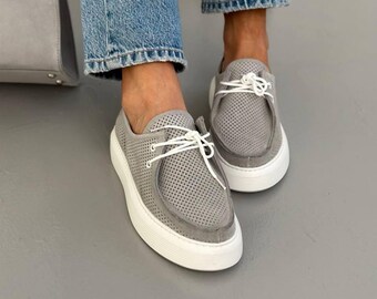 Wide Fit Loafers for Women, Perforated Lace-Up Moccasins, Soft Flat Casual Shoes, Comfortable Shoes, Walking Footwear, Summer Shoes