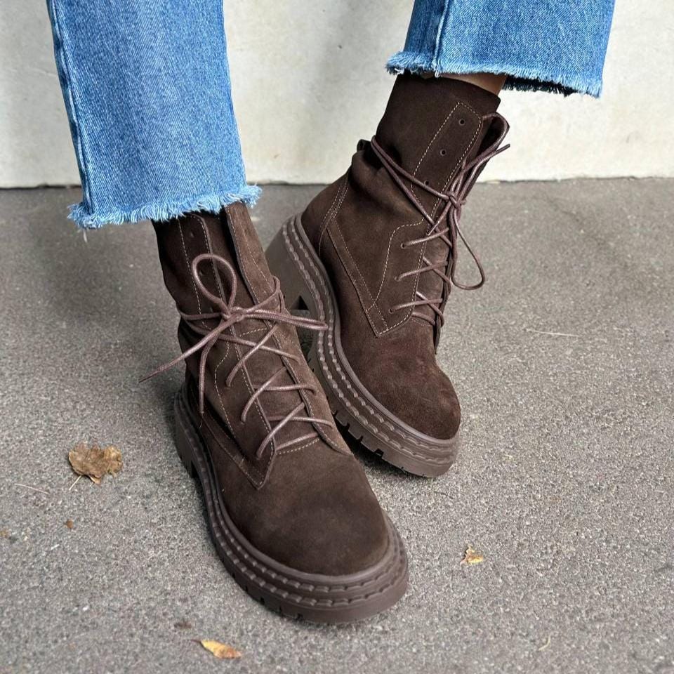 靴 used suede race up boots 靴 used suede race up boots Suede Lace Up Boots for Men for