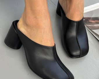 Square Toe Block Heel Clogs, Leather Mules, Minimalist Black Heeled Sabot, Natural Leather Slip-On Shoes, Stylish Comfortable Dress Mules