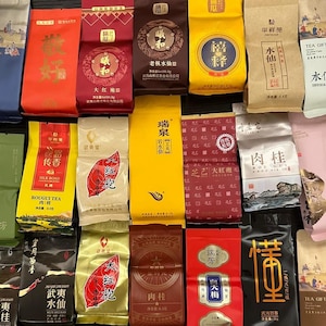 180g – 21-Pack Premium Wuyi Rock Tea Tasting Set (Varied Brands and Flavours)
