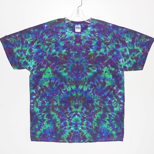 Adult TIE DYE Blotter V T Shirt plus sizes 2X 3X 4X Grateful dead hippie art Adult TIE DYE Blotter V T Shirt plus sizes 2X 3X 4X Grateful dead hippie art