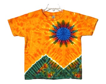 TIE DYE Kinder Shirt | Scarlet>Fire | Dankbarer Tod | Jugend | Kleinkind | Handgemachte Kindermode | Handgefärbte Kleidung