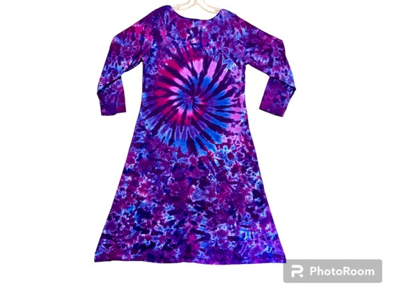 tie dye midi dress with sleeves Navy tie-dye midi dress with flared sleeves | Modest Women Clothing