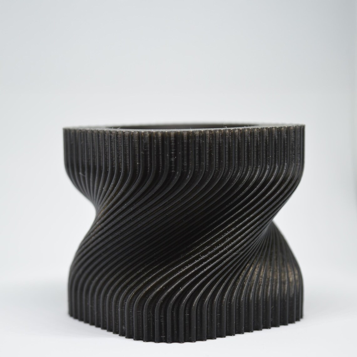 3D Printed Twisted Planter Modern Geometric Vase, Sculptural Home Decor ...
