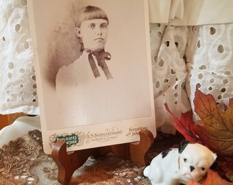 Creepy Cabinet Card of Young Victorian Girl