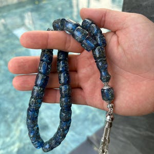 Handgefertigte Blaue Resin Tasbih mit Silberflocken - 33-Perlen Islamische Gebetskette | Elegante Misbaha für Dhikr & Meditation | Spirituelles Geschenk