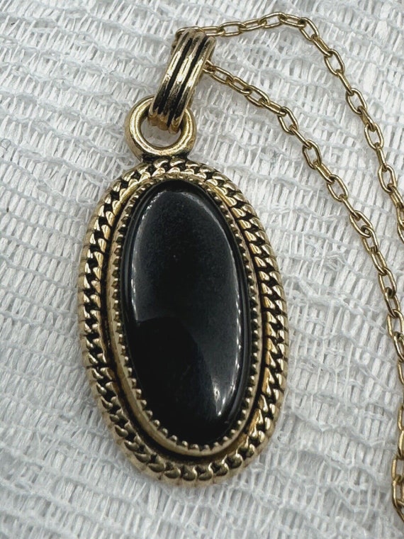 Vintage Black Onyx 12K Gold Filled Pendant Necklac