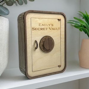 Hucha de madera personalizada con cerradura: caja de regalo con grabado personalizado