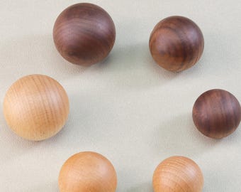 Gałki drewniane, uchwyty, gałki kulowe, uchwyty do szuflad, gałki do szafek, gałki do szafek kuchennych, gałki do szafek, gałki do szafek kuchennych, proste okucia