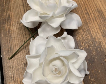 Real Touch White Gardenia flower hair pick