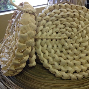 Woven Corn Husk Roll