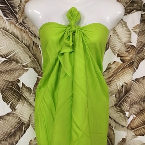 Tahitian PAREU -LIME GREEN no fringe pareo