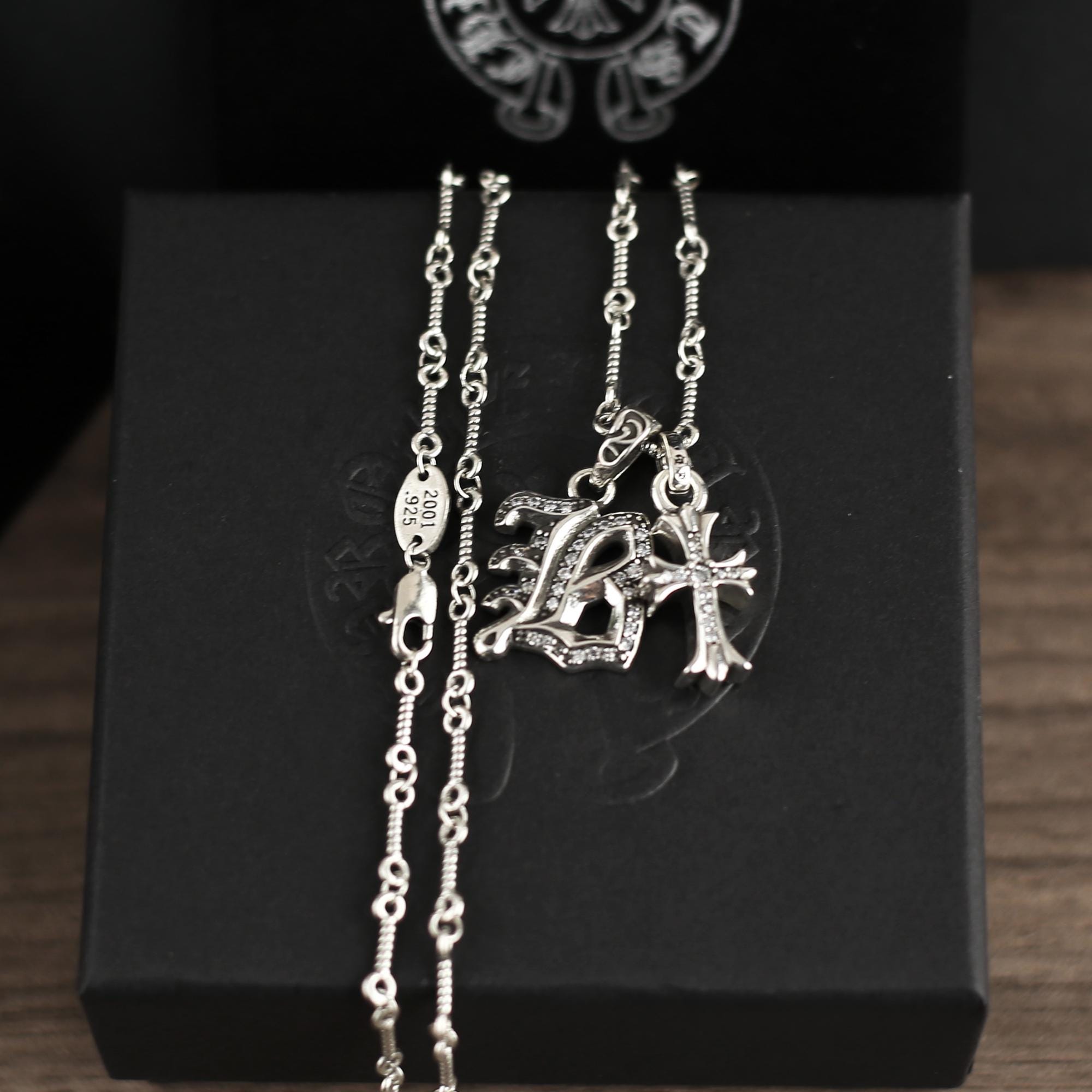 アクセサリー Chrome Hearts necklace CH in Box 925 Silver Vintage Zircon Cross Letter Pedant