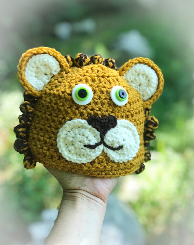 Lion Hat, crochet beanie, crochet lion hat, lion costume, Christmas gift, Halloween, men, women, boys, girls, baby, baby shower gift, cat image 3