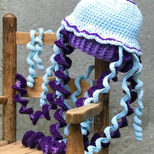 Jellyfish Hat, Crochet Beanie, Funny Hat, Accessories, Boy, Girl, Men, Women, Halloween Costume, Christmas Gift, Birthday Gift, Fish Hat