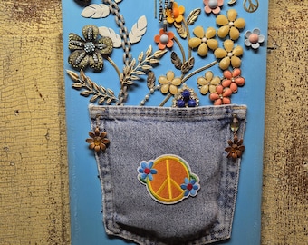 Vintage Jewelry Pocket Art: Hippie Flower Assemblage