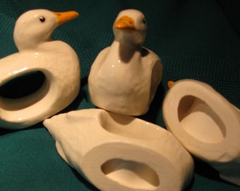 NAPKIN RINGS / Set of 4 Vintage Duck Ceramic Napkin Holders/ Duck Collector/Kitchen Serving