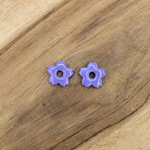 Interchangeable Jesmonite flower tassels for hoop earrings.