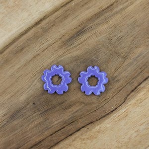 Interchangeable Jesmonite flower tassels for hoop earrings.
