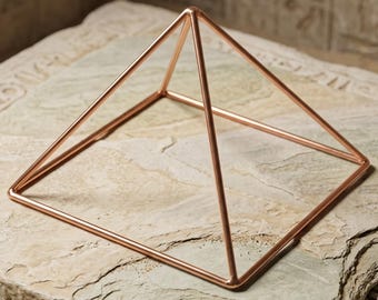 8-Zoll-Kupferpyramide – Beliebte Größe, zum Aufladen und Reinigen von Kristallen, für Meditation und Manifestation, Heilige Geometrie, Proportionen der Gizeh-Pyramide