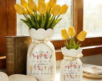Birth Month Flower Vase with Grandkids Name,First Time Grandma Gift,Ceramic Flower Vase,Grandma Gift,Mothers Day Gift,Home Decor