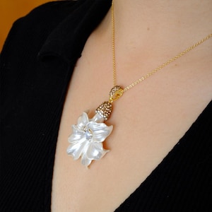 Mother of Pearl Flower Pendant Necklace, White Blossom Charm