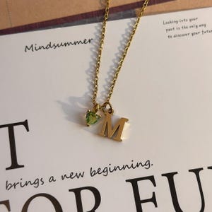 Collar de diamantes con inicial personalizado, collar con letra mayúscula con piedra de nacimiento personalizada, joyería minimalista para regalo de cumpleaños