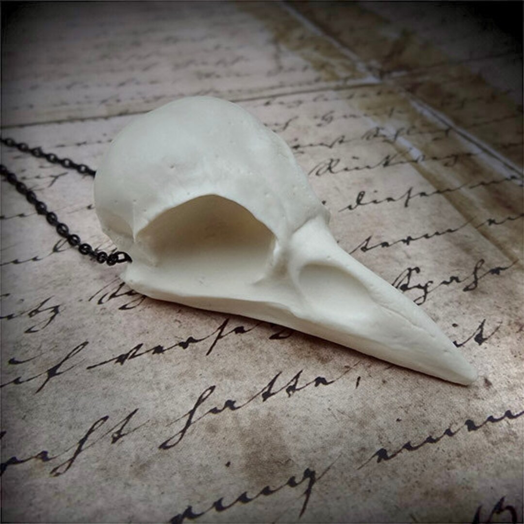 Ginger Snaps Movie Bird Skull Necklace Crow Pendant Goth 