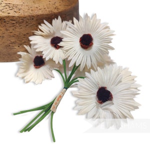 Vintage 1950/60s &#39;Aarti&#39; Wired Japanese Daisy Flowers - 6 stems - For Millinery and Hat Making