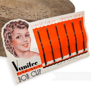 Vintage 1930's-50's Card of Hair Grips / Bobby Pins for Hairstyling - Vanitee