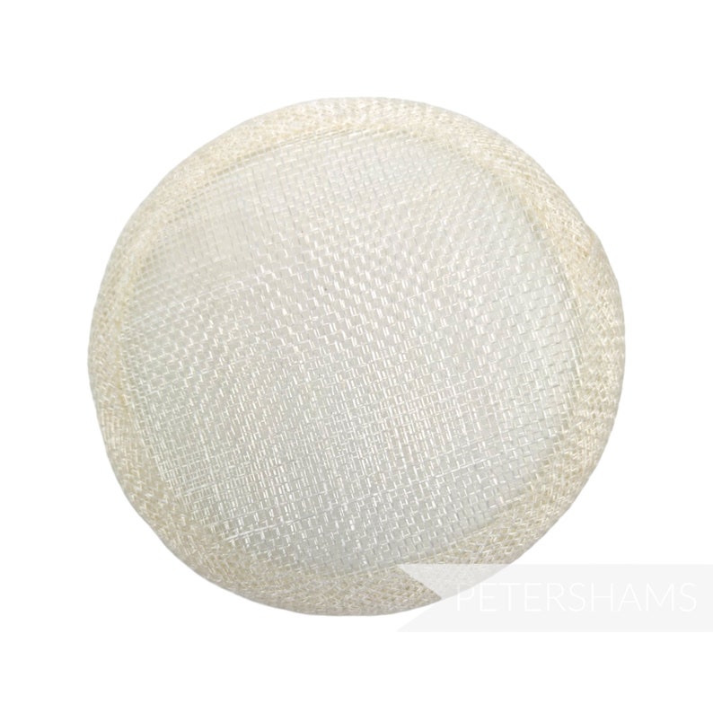 Base ronde de chapeau bibi Sinamay de 10,5 cm pour la chapellerie et la fabrication de chapeaux Ivoire image 1